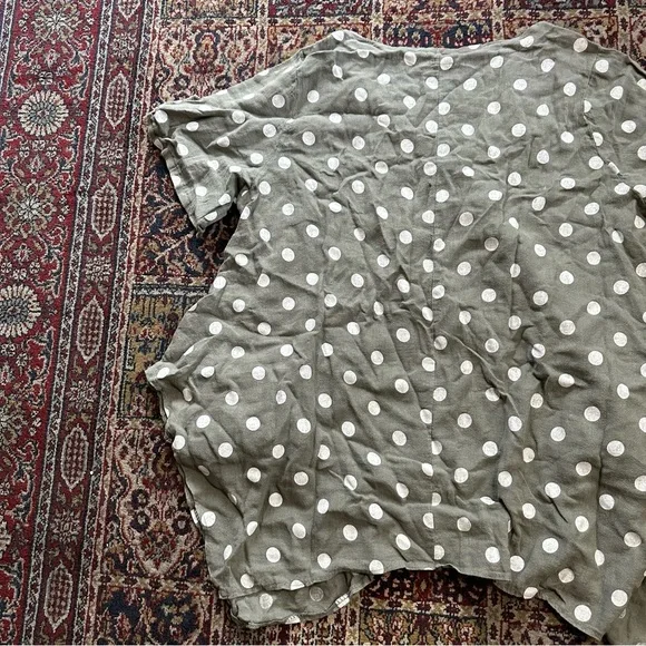 🌈 Lovely Italian polka dots blouse - Picture 7 of 9